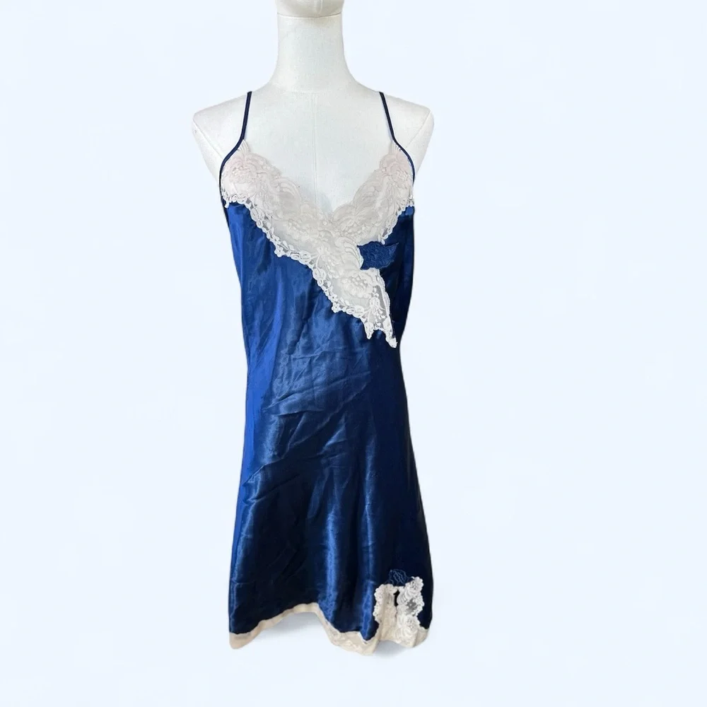 Victoria's Secret Gold Label SZ Med Blue & White Satin‎ lace Chemise slip dress